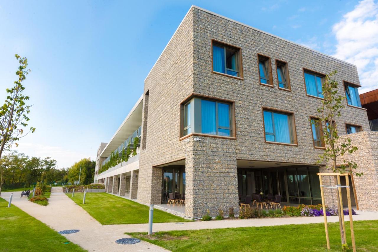 Akademia Hotel Balatonfüred Eksteriør billede