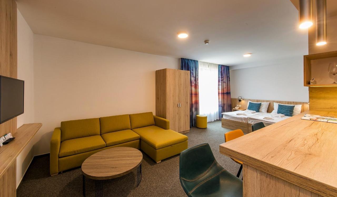 Akademia Hotel Balatonfüred Eksteriør billede