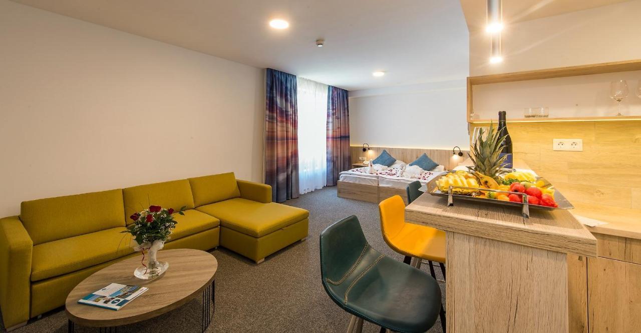 Akademia Hotel Balatonfüred Eksteriør billede
