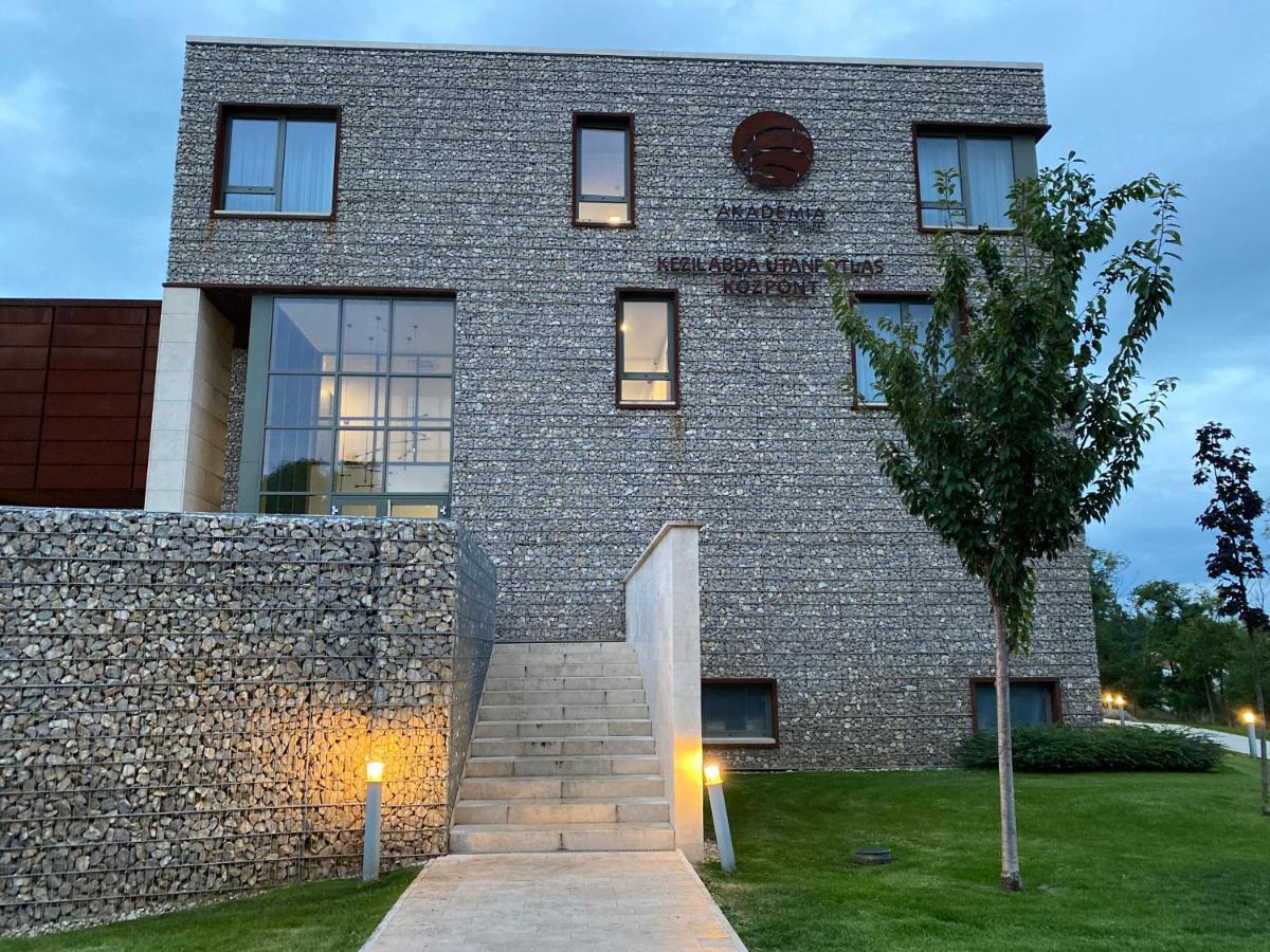 Akademia Hotel Balatonfüred Eksteriør billede