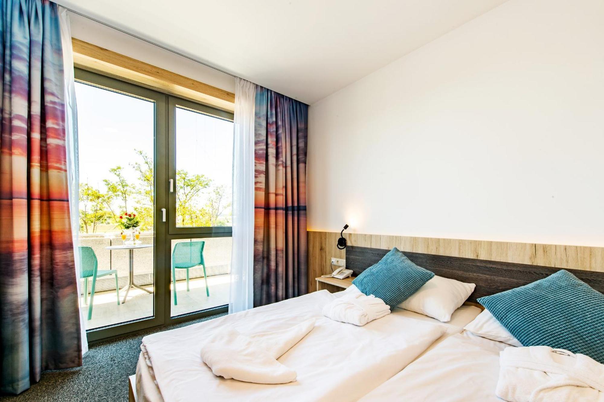 Akademia Hotel Balatonfüred Eksteriør billede